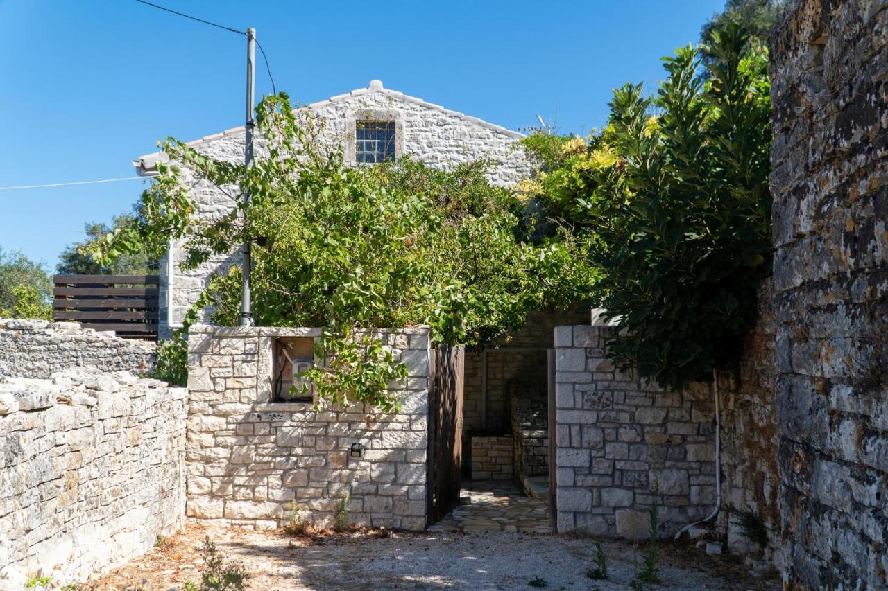 Villa Adamantia Paxos Gaios Exterior foto